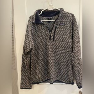 Blue & While Women’s Patagonia Pull Over